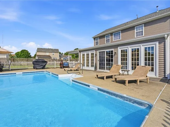 3102 Caroline Cres, Suffolk, VA 23435