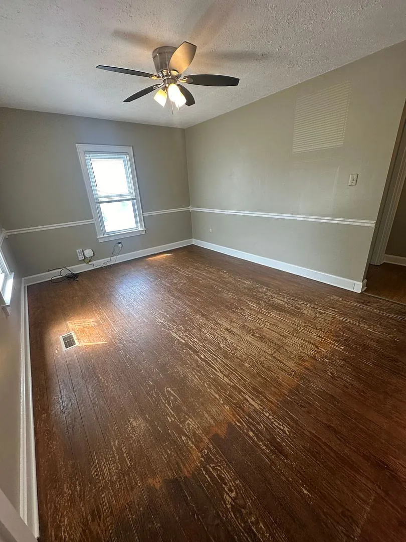 Now Pre-Leasing for 2027-28 School Year! — Photo 4