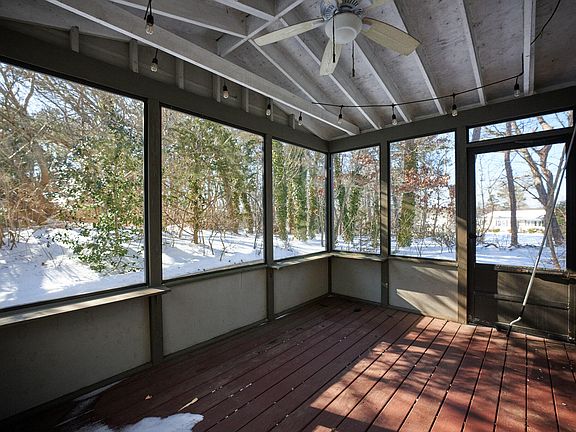 3rd image of 14 Harold Street APT 14A