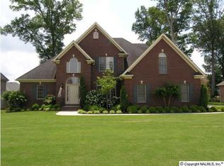 2309 McNair St SW, Decatur, AL 35603