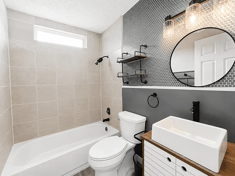 1034 Ericson Dr — Photo 17