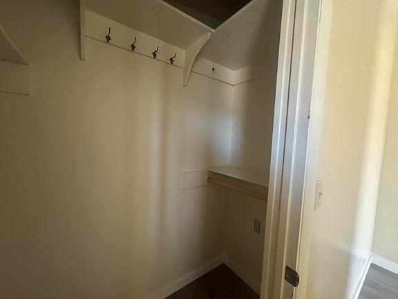 5th image of 7614 N Banada Rd