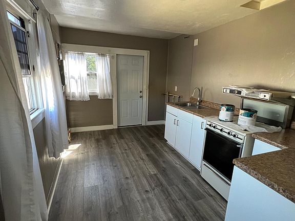 5th image of 1630 S Mesa St #A