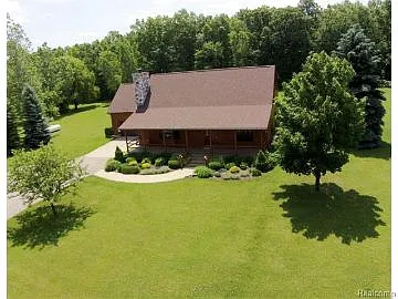 3595 Warner Rd photo 1