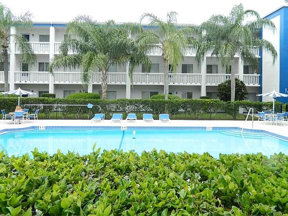2nd image of 350 79th Ave N APT 324