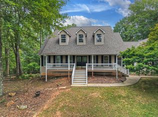344 Cascade Ln, Blue Ridge, GA 30513