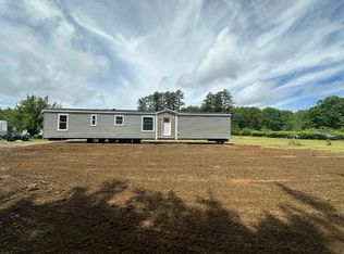 10 Proprietors Rd, Buxton, ME 04093
