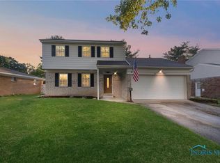 411 Torrington Dr, Toledo, OH 43615