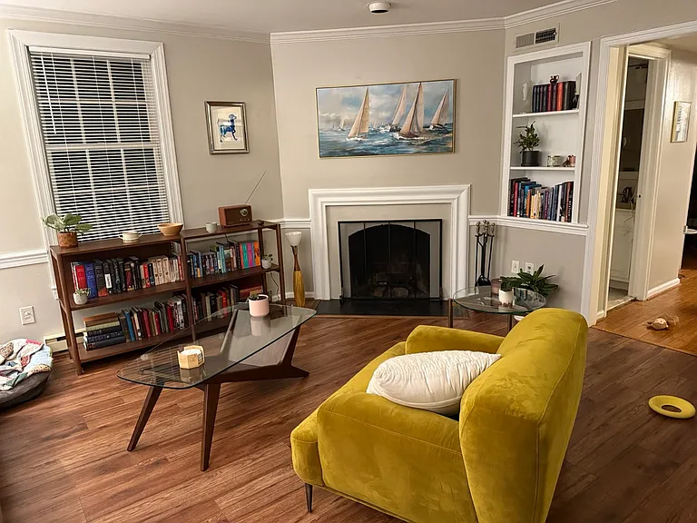 220 N Saint Asaph St #1 — Photo 1