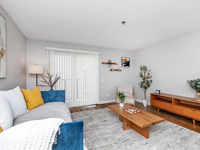 Bella Vista Senior Apartments — Photo 27
