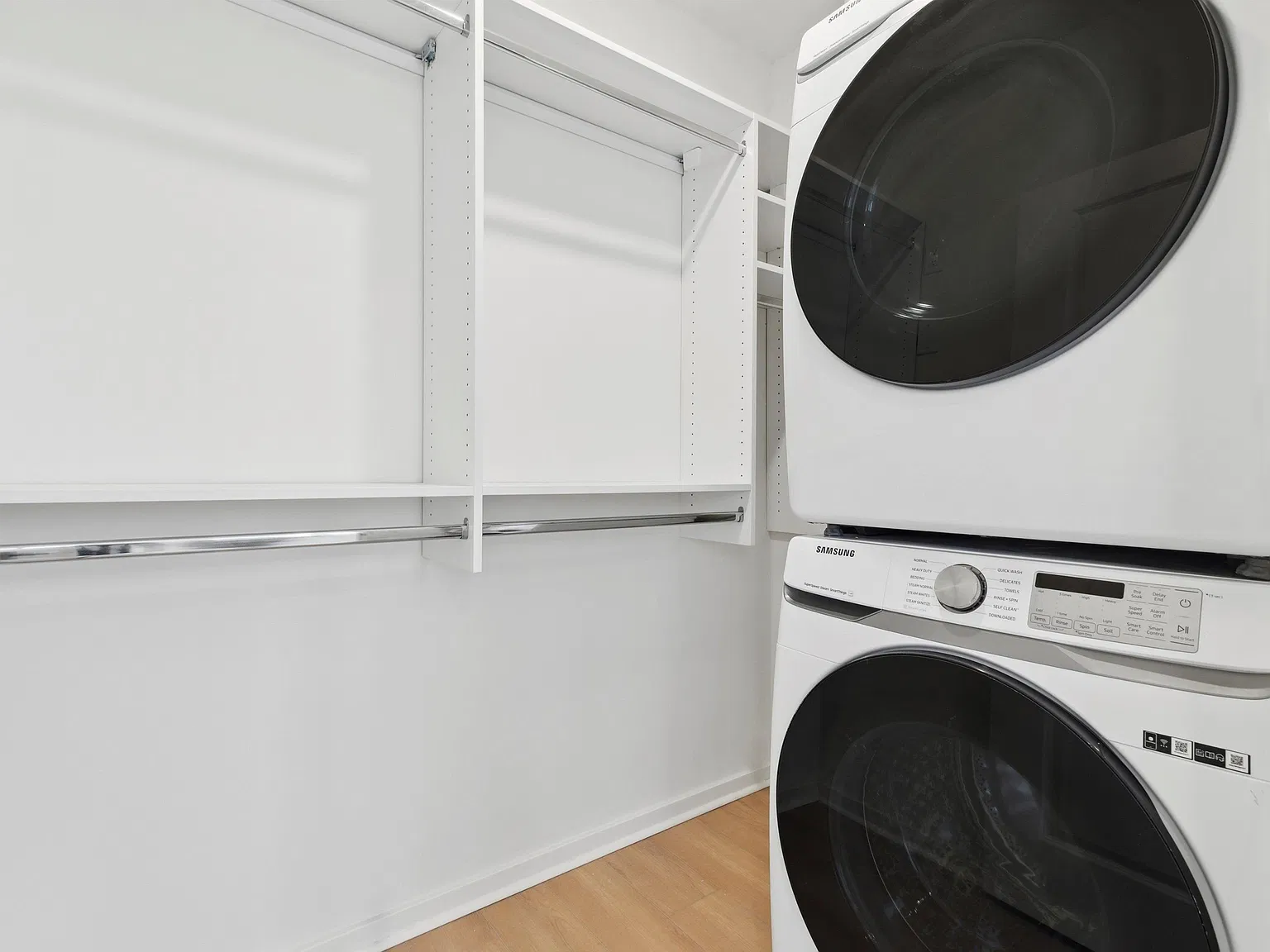 245 N 12TH ST Unit 4 — Photo 3