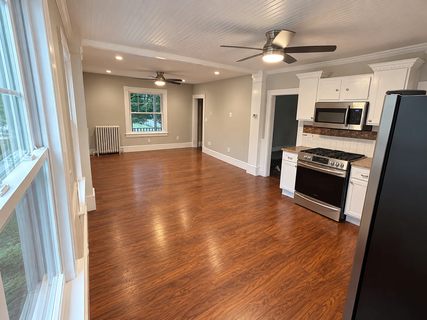 2 bed, 610 sqft, $2,000 — Photo 4