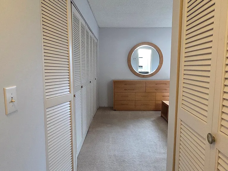 207 5th Ave SW #208 — Photo 26