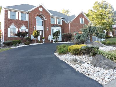 6 Kimberly Ct, East Hanover, NJ, 07936