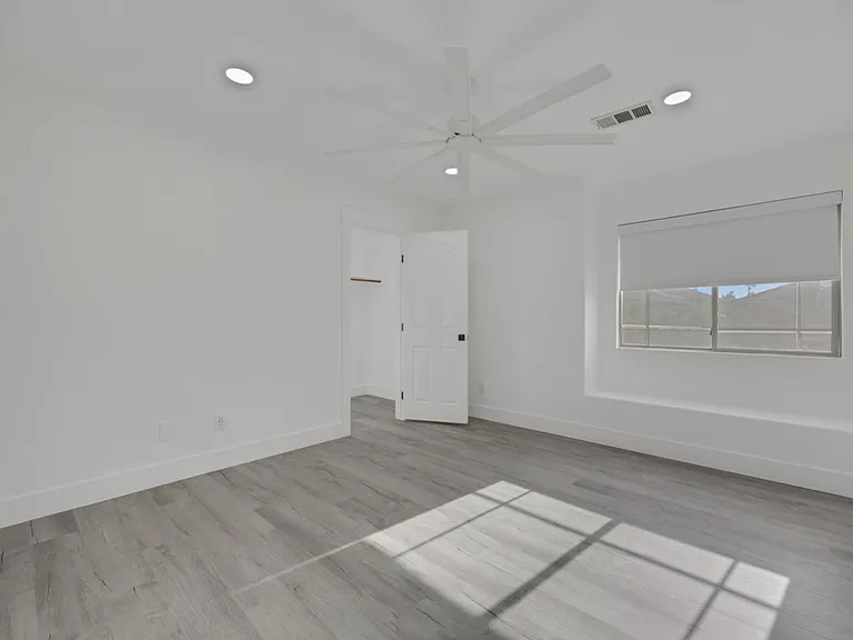 56 Ashby Hills Ct — Photo 29