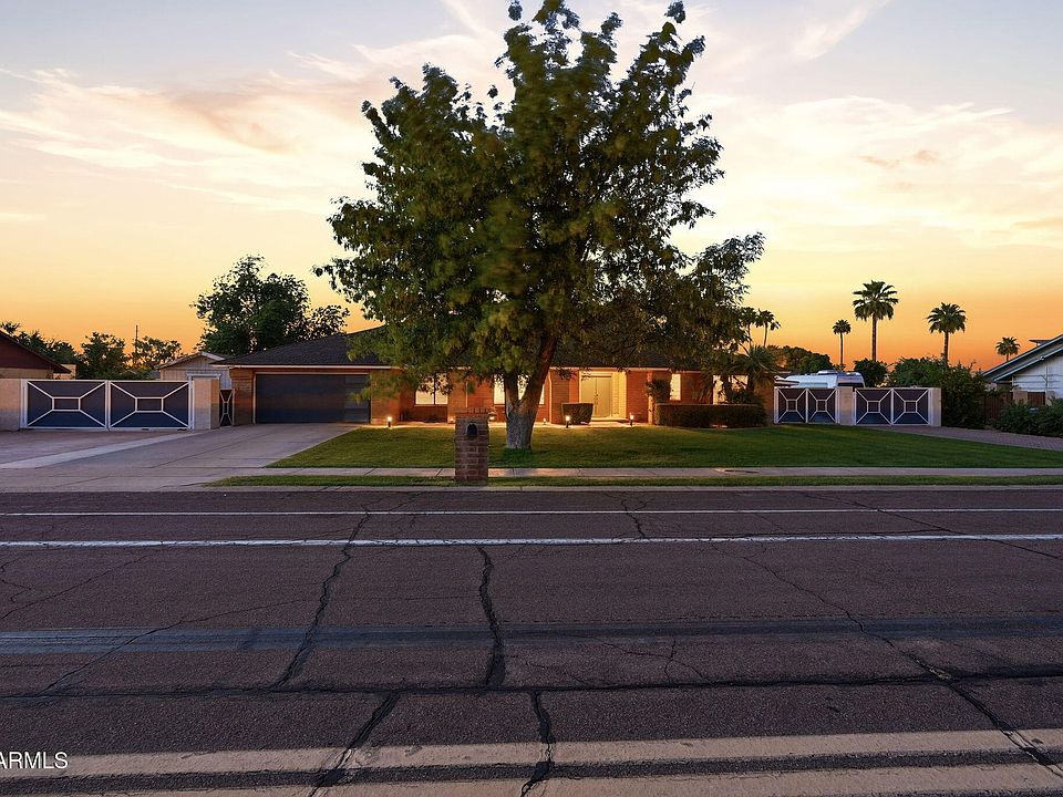 1st image of 54 W CARVER Road