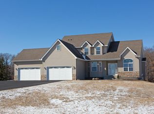 22780 Erskin St NE, Bethel, MN 55005