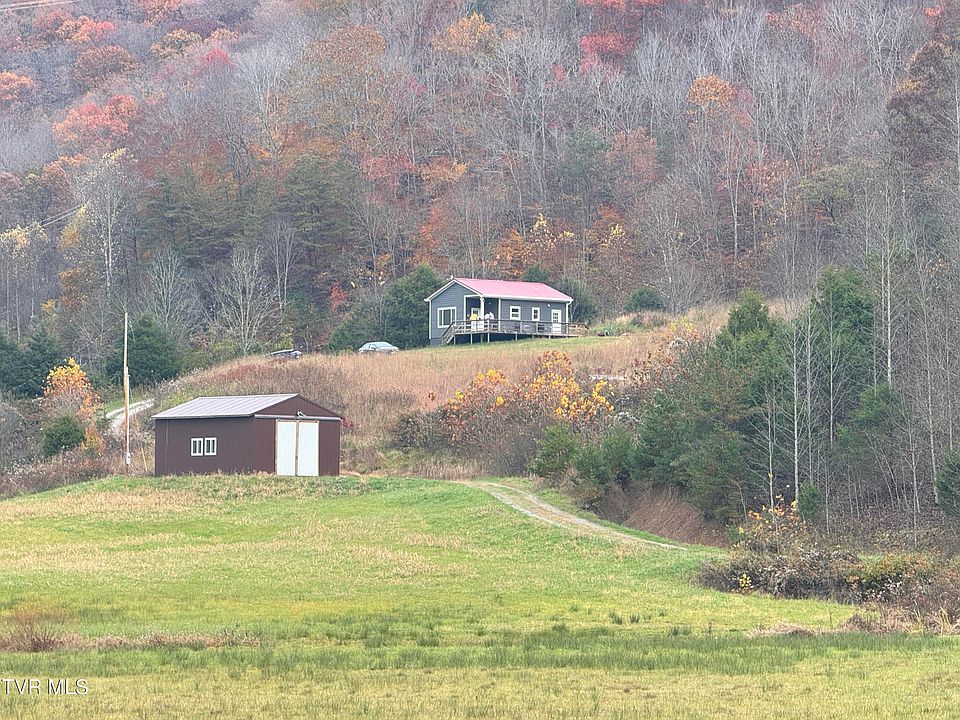 1st image of 3788 Newmans Ridge Rd