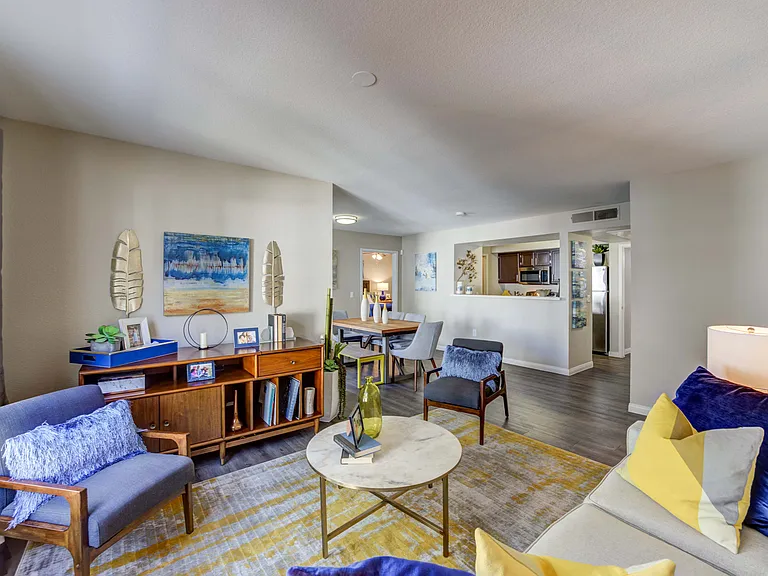Ascent at Silverado Apartment Homes — Photo 17