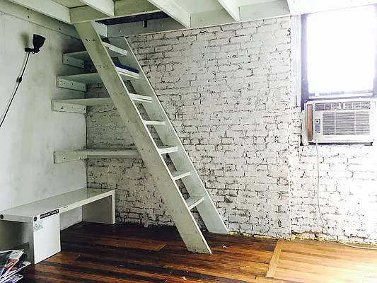 Rented by Nooklyn NYC LLC | media 7