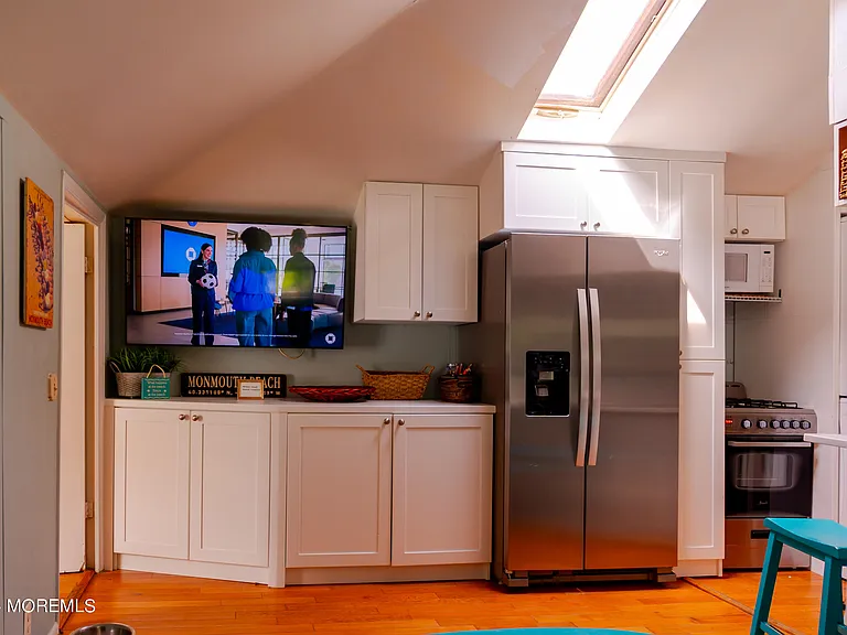 18 Valentine St #REAR — Photo 2