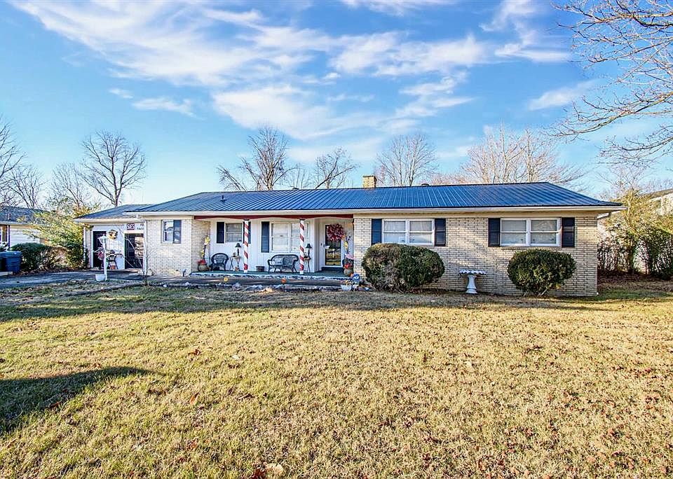 1st image of 803 W Everly Brothers Blvd