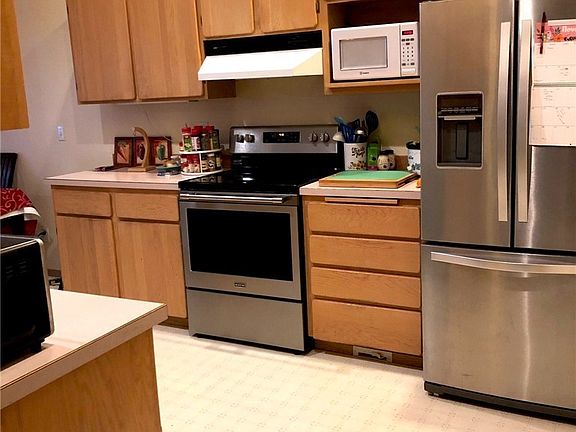 5th image of 15413 8th Avenue Ct E