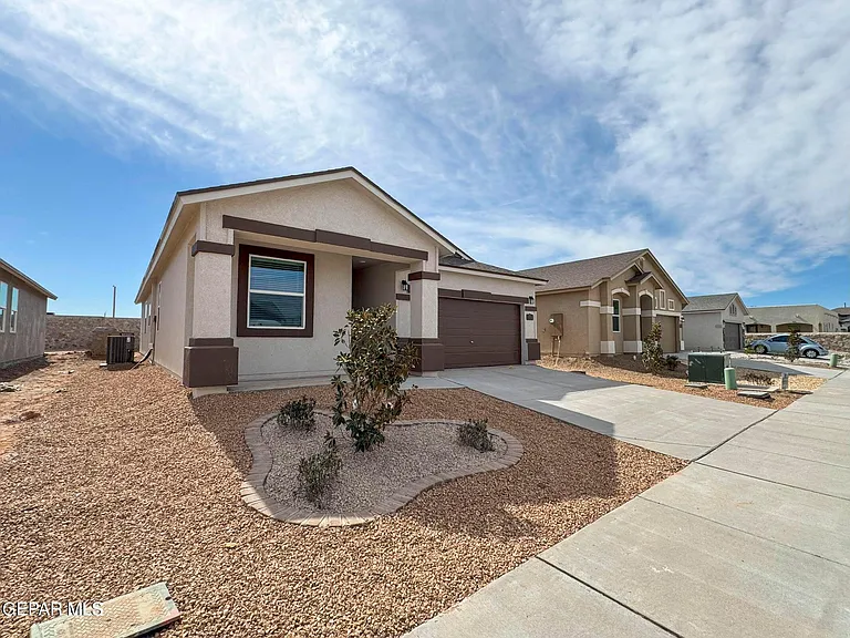 15216 Hunch Ct — Photo 3