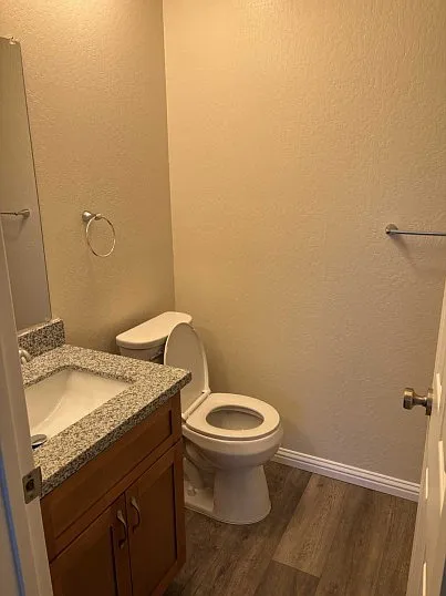 2530 Cathy Ct — Photo 8