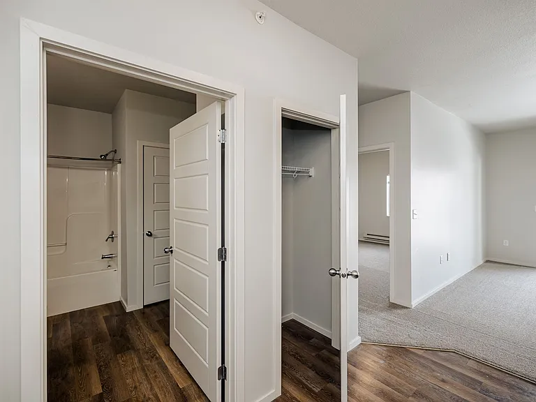 Kascade Place Apartments — Photo 81