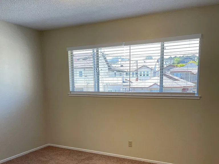 301 Van Buren St #18 — Photo 5