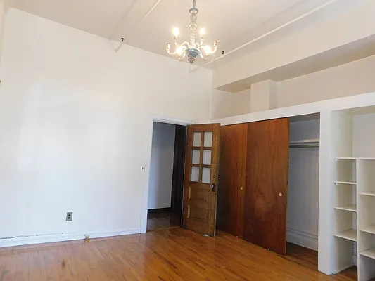 Rented by Compass | media 11