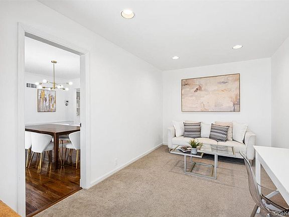 5th image of 168 Waverly Road