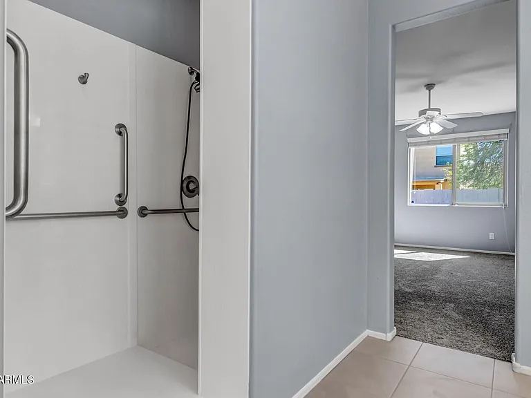 5429 W Lydia Ln — Photo 38
