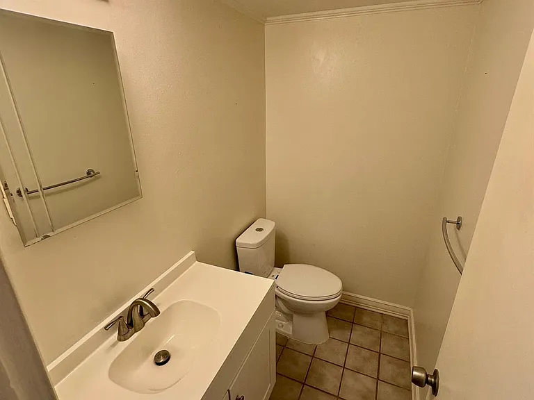 1407 Laurel Valley Dr — Photo 9