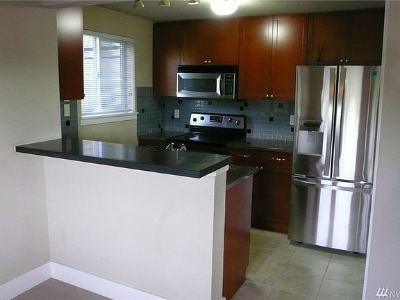 3rd image of 3008 N Narrows Dr Unit D104