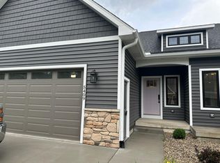 5409 W Westridge Dr, Midland, MI 48640