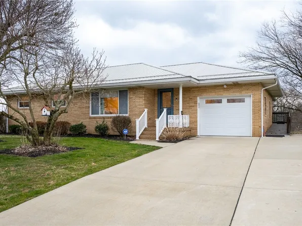 55 S Kings Creek Rd, Burgettstown, PA 15021