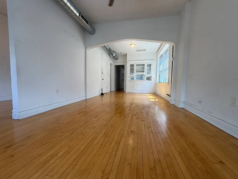 2353 S Whipple St #2F — Photo 25