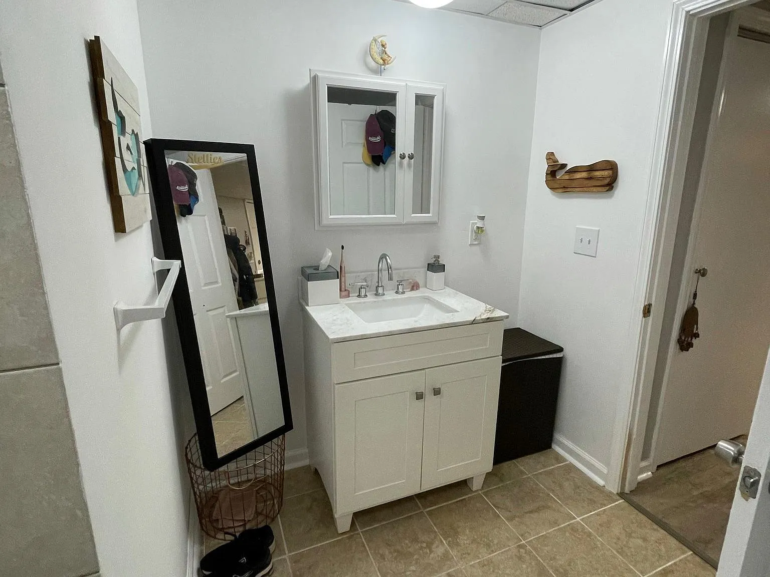 Studio, 750 sqft, $950 — Photo 4