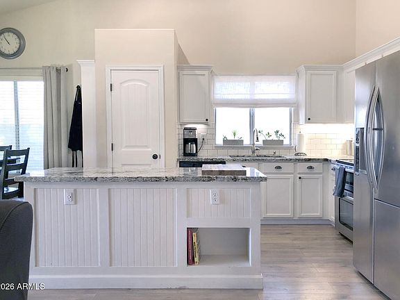 2nd image of 781 E COLT Road