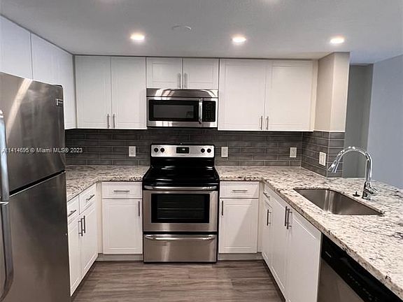 2nd image of 218 NW 12th Ave APT 905