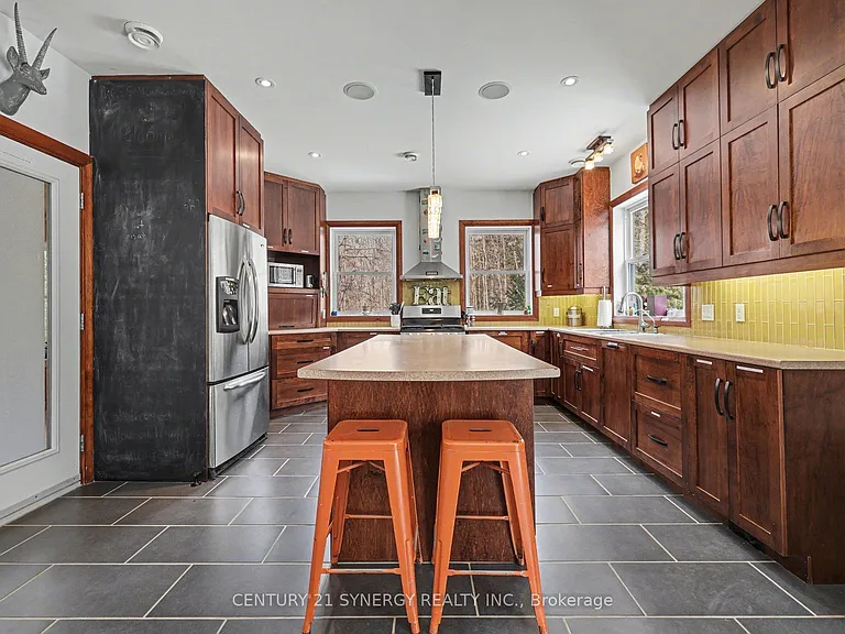 393 Gold Creek Rd — Photo 13