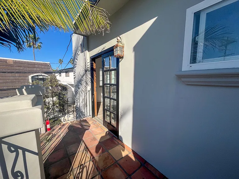 7851 Talbert St — Photo 30