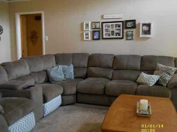 2nd image of 9049 Ponderosa Dr S