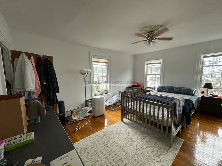 17 Bigelow St #2 — Photo 1