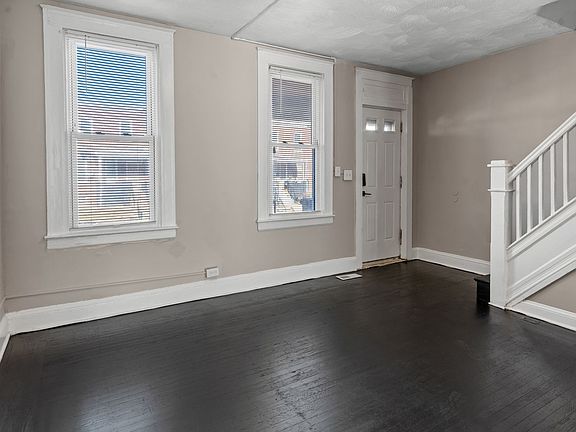 5th image of 3429 Ravenwood Ave