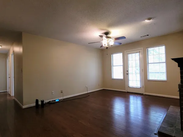 810 Morning Sun Dr #810, Birmingham, AL 35242