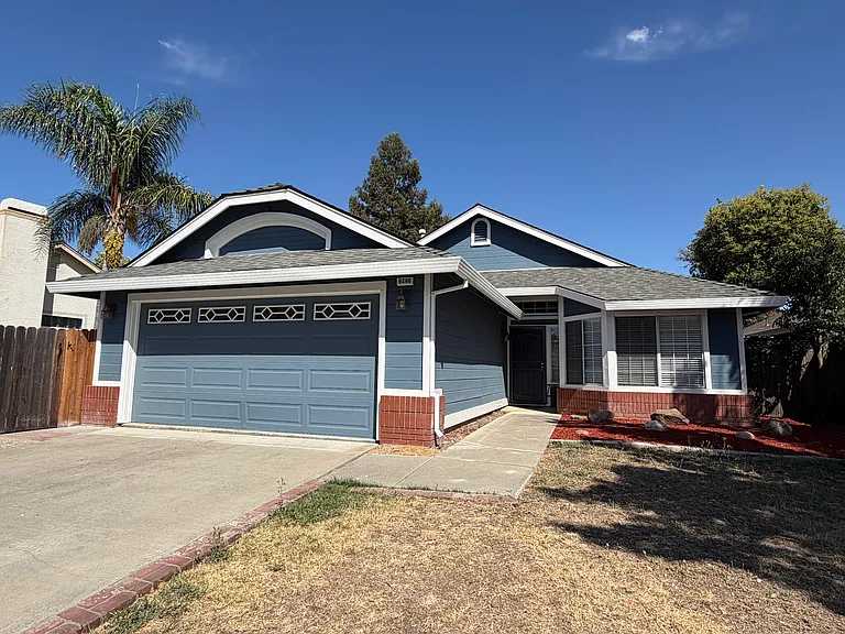 6260 Vanden Rd — Photo 1