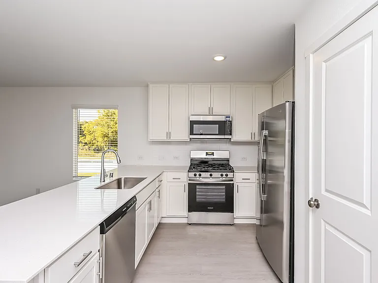 2740 River Knoll Ln — Photo 9
